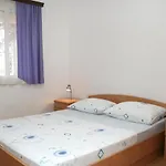 4565f Apartman *